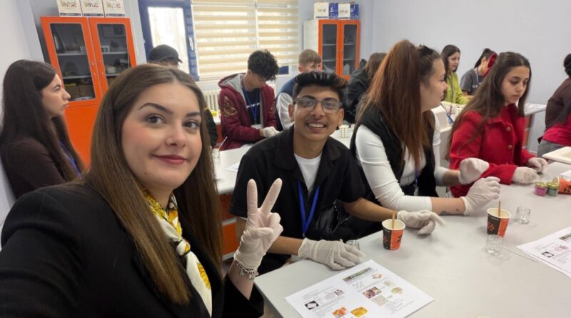 Silivri’de Erasmus+ Öğrencileri Sabun ve Mum Üretti